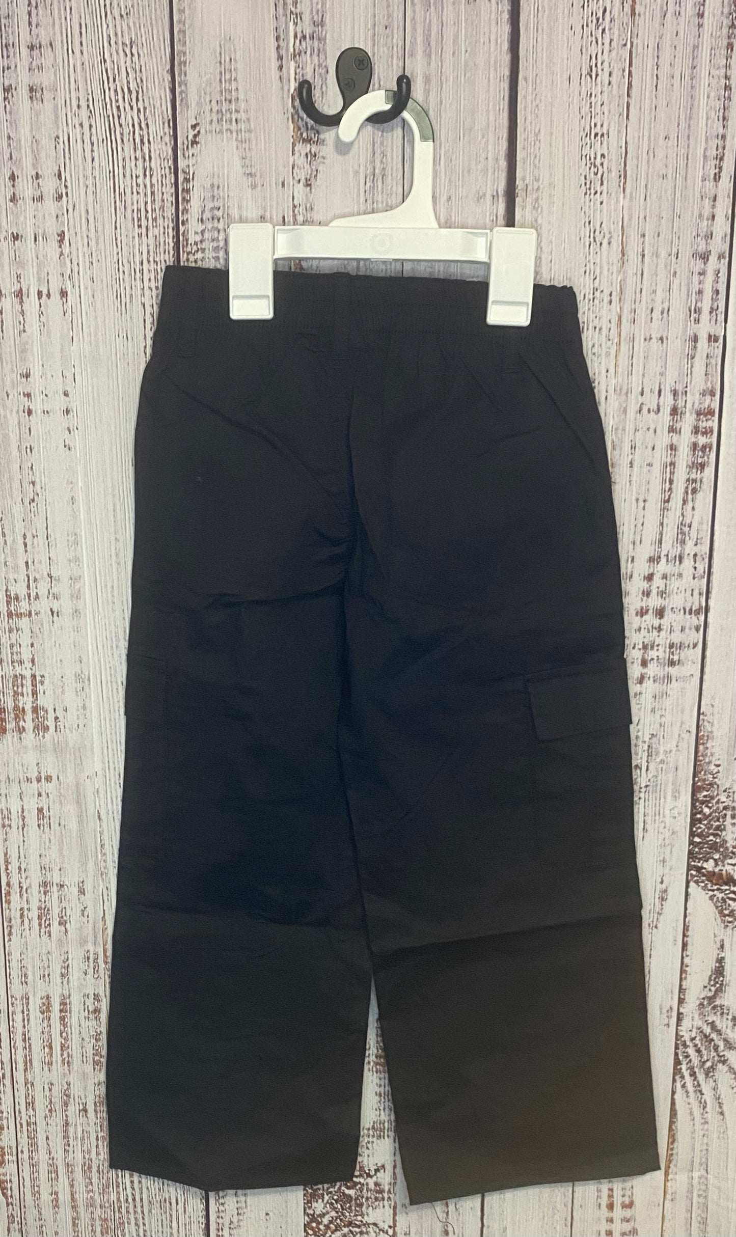 Kids black cargo pants XS 4/5