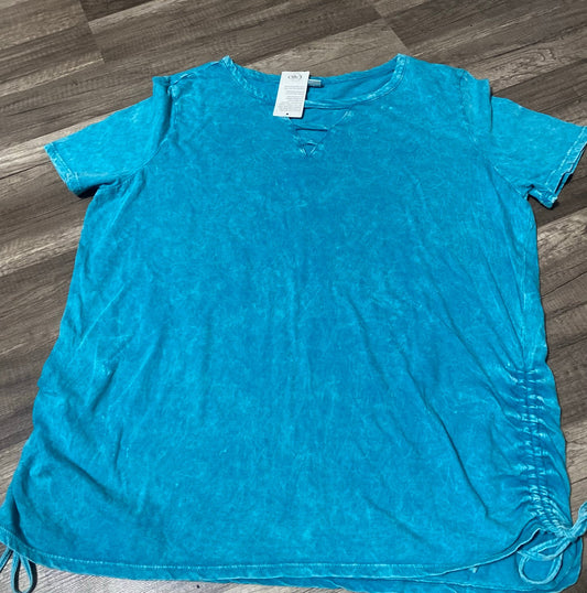 Women’s top NWT size Large