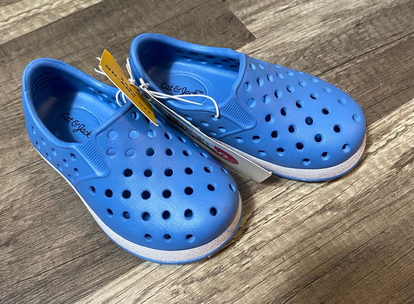 Little boy shoes size 5 NWT