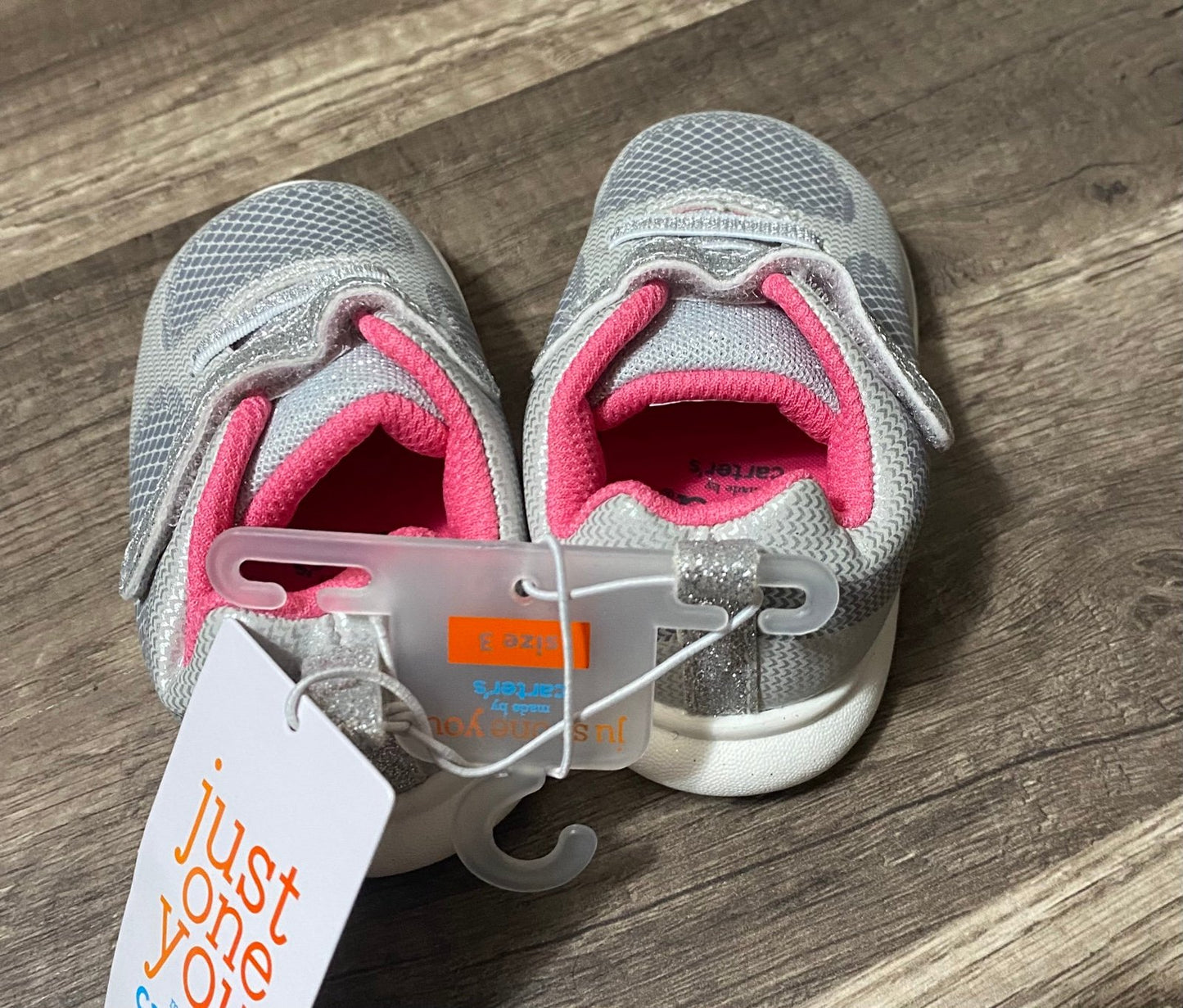 Baby girl shoes size 3 months NWT