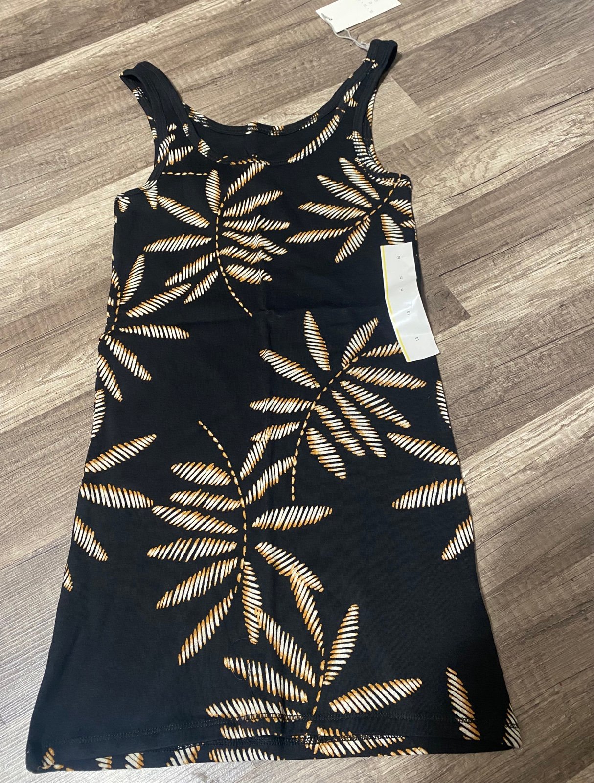 Women’s tank top NWT size Small