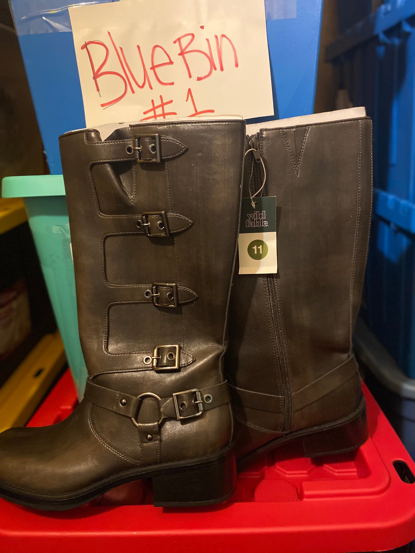 Women’s boot 11