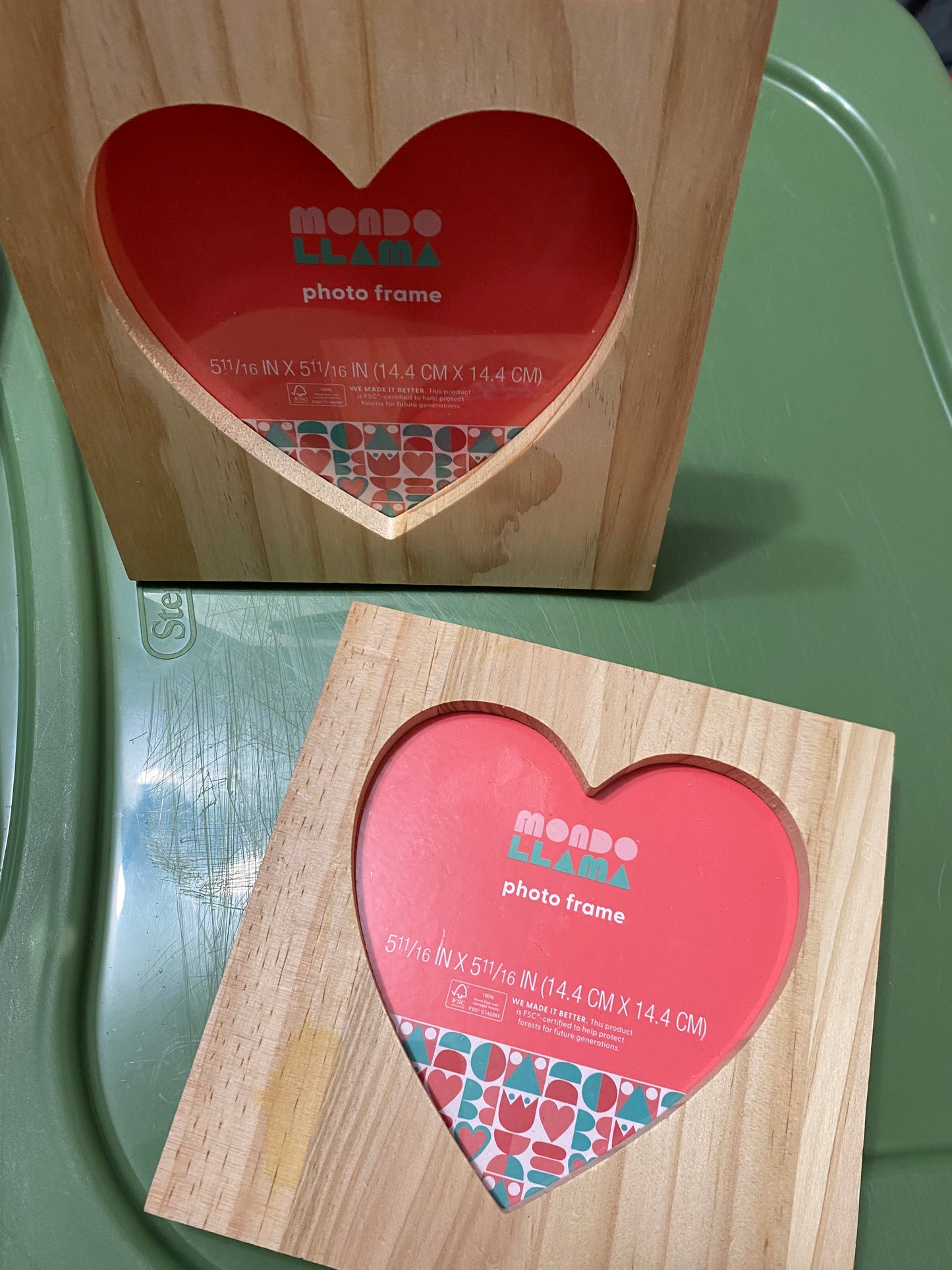 2 heart picture frames