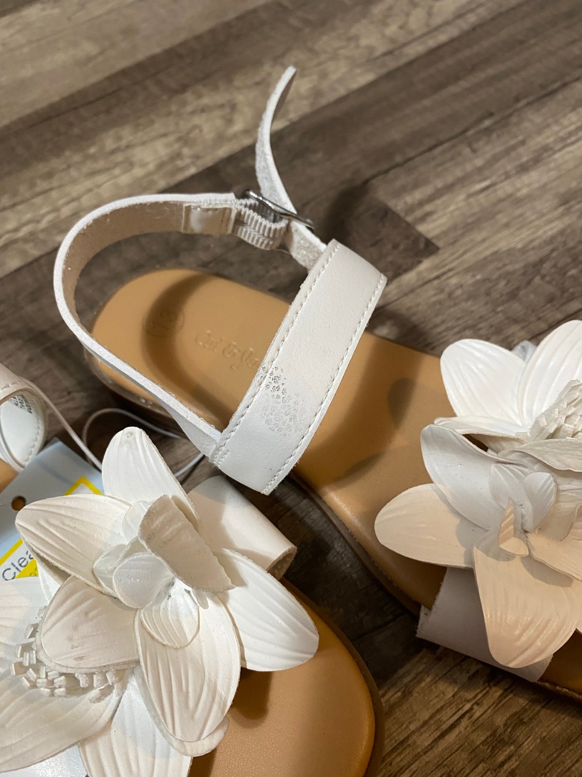 Little girls sandals size 13 NWT