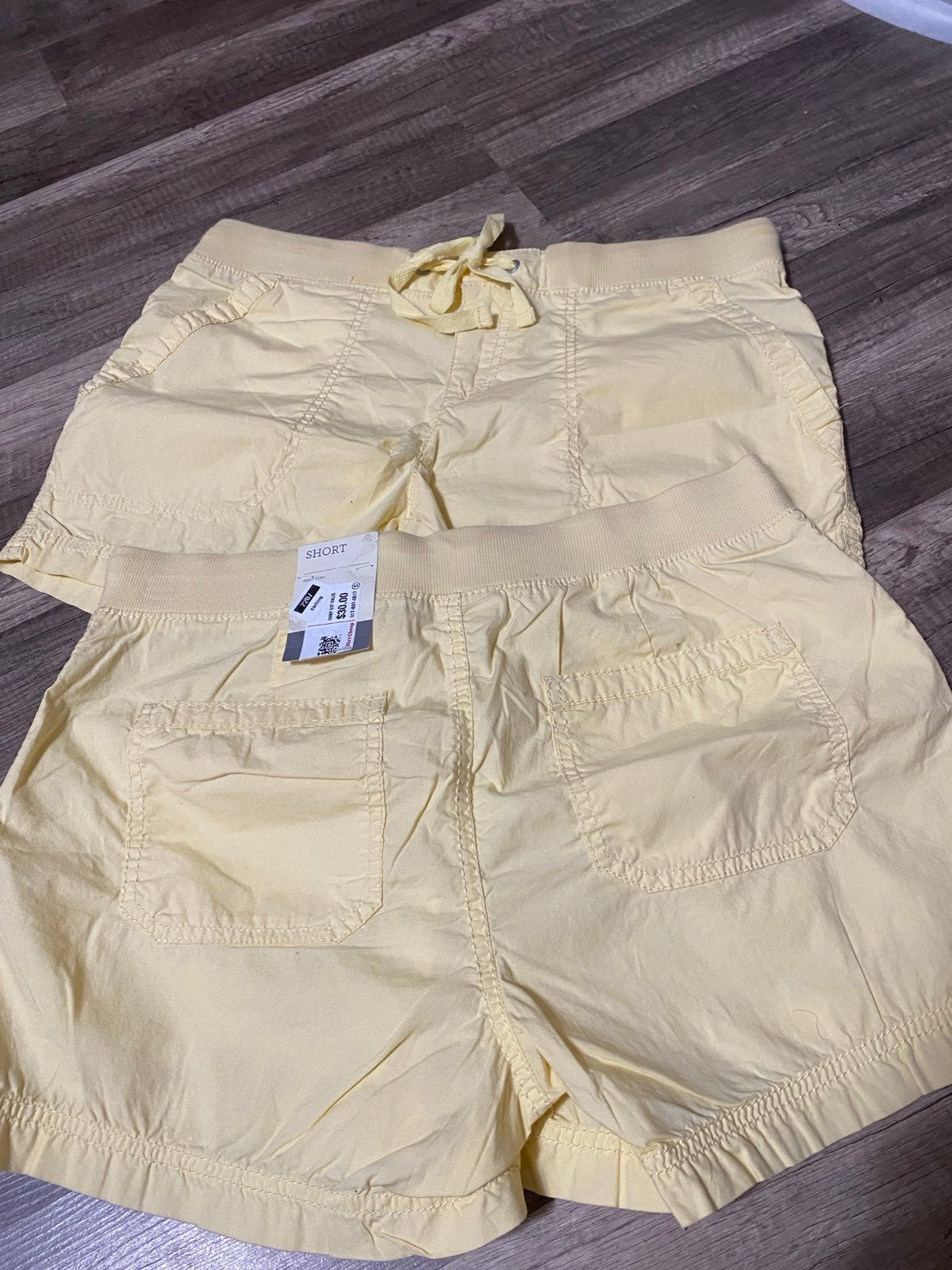 Women’s Small shorts NWT