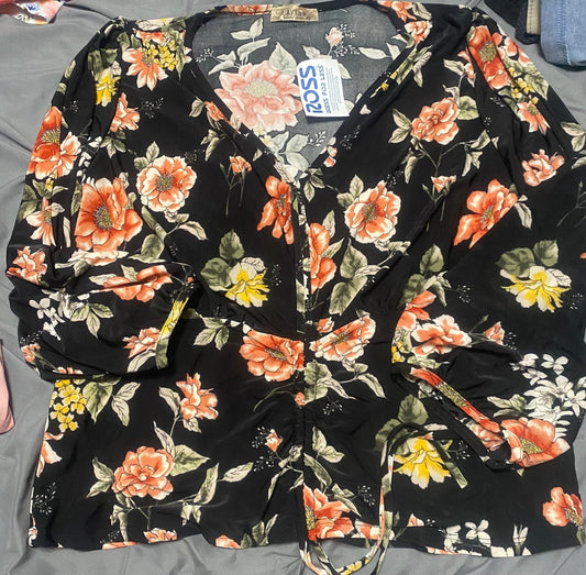 Women’s cropped top NWT size XL