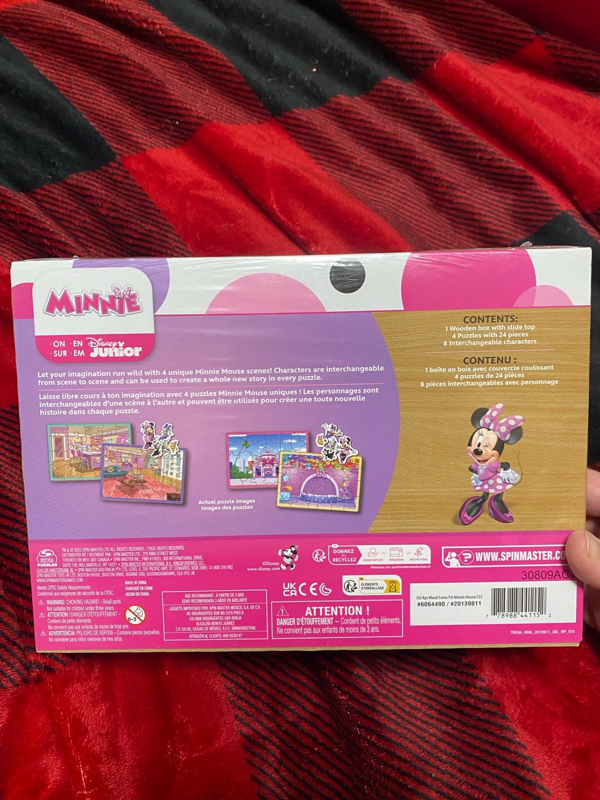 Minnie Mouse puzzle set NEW