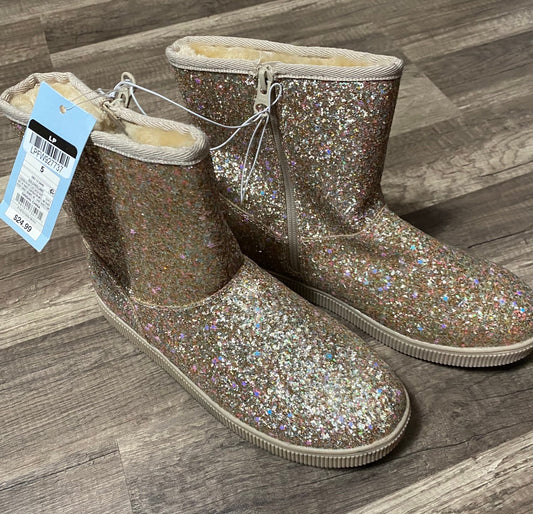 Girls boots youth size 5 NWT