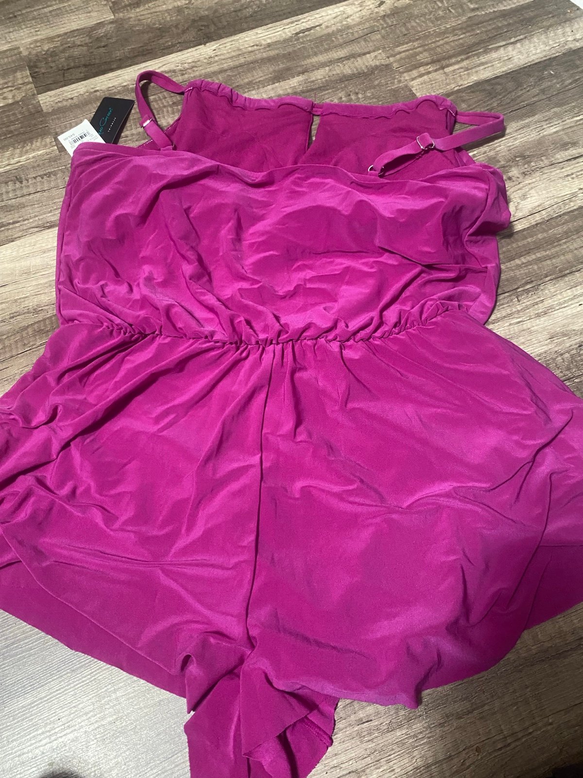 Women’s bathing suit size Large NWT