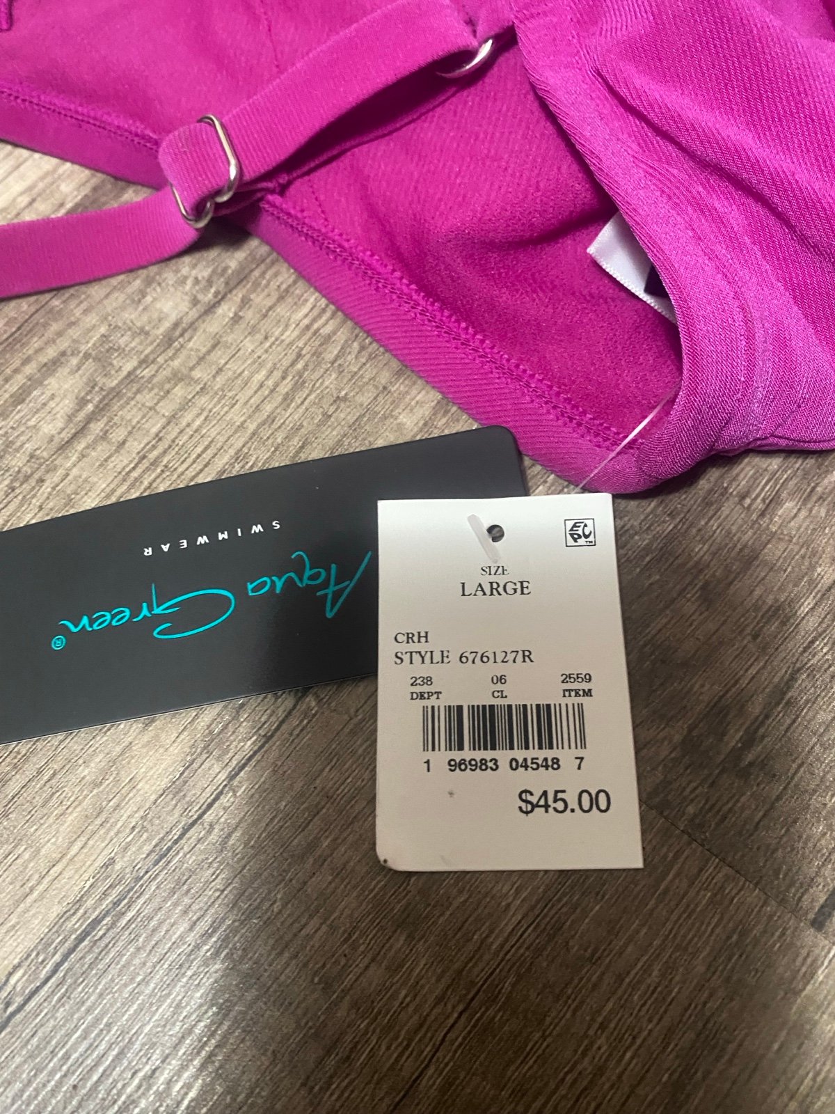 Women’s bathing suit size Large NWT