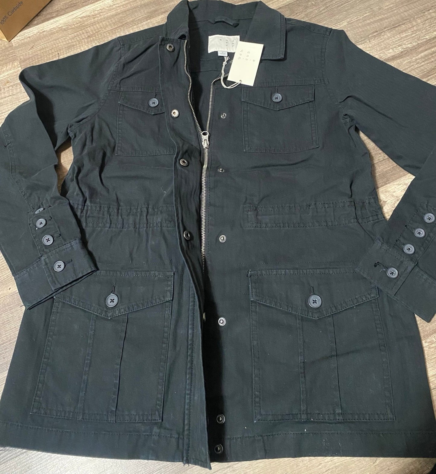 Women’s Medium military style jacket NWT