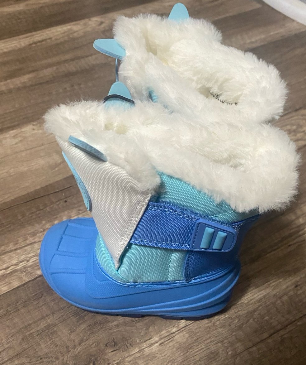 Super cute boy boots NWT size little 6