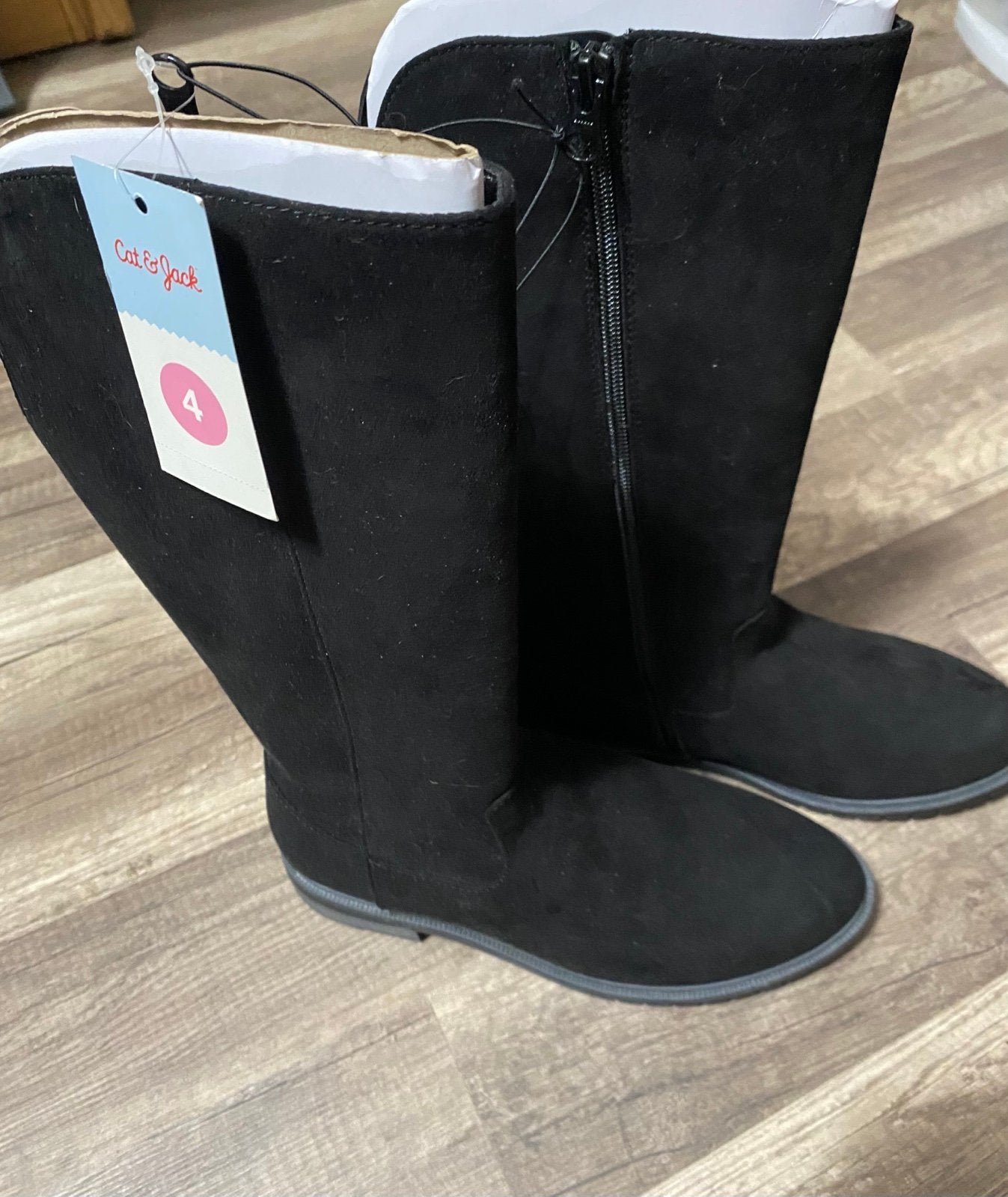 Girls youth size 4 boots NWT