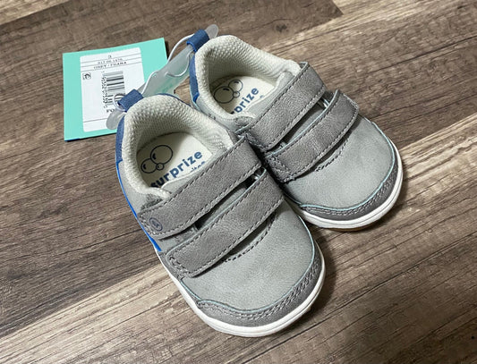 Baby boy shoes size 3months NWT