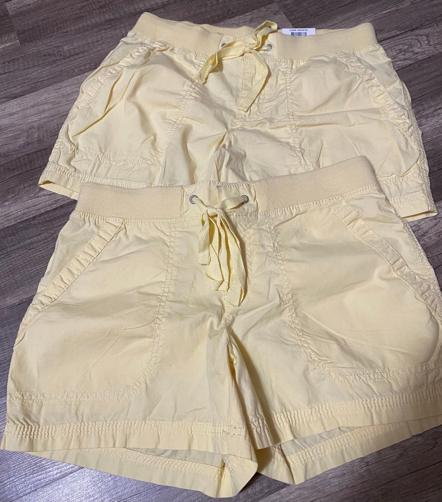 Women’s XS shorts NWT