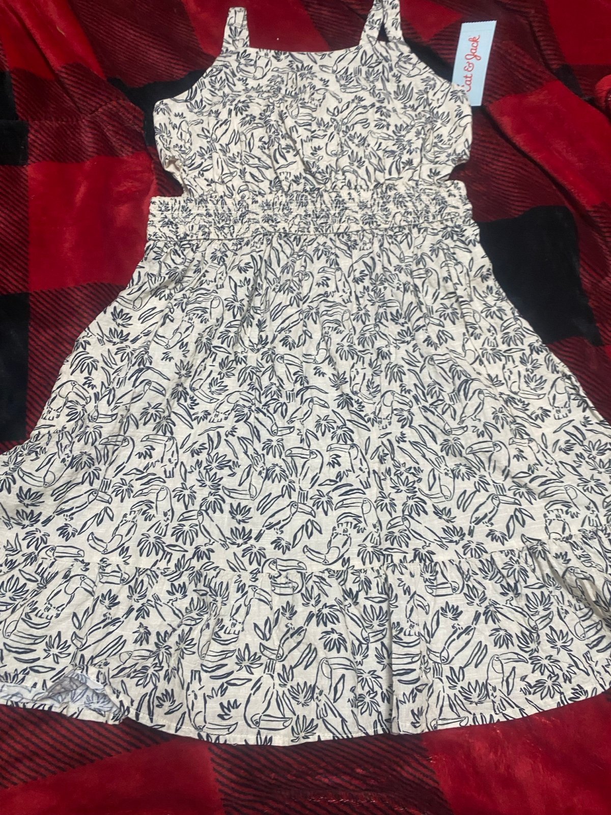 Girls dress size XL/14 NWT