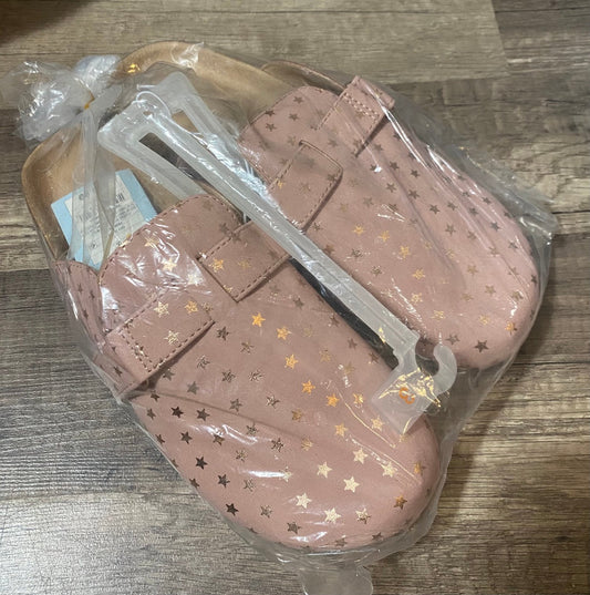 Girls slip ons size 3 youth NWt