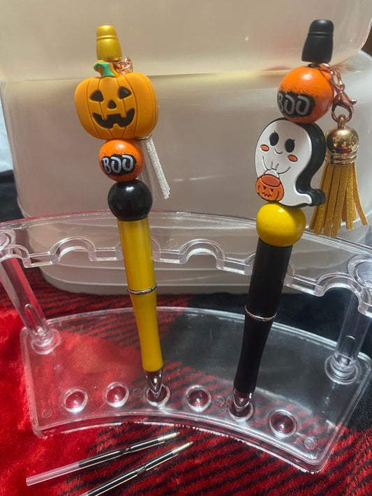 * Super cute Halloween pens