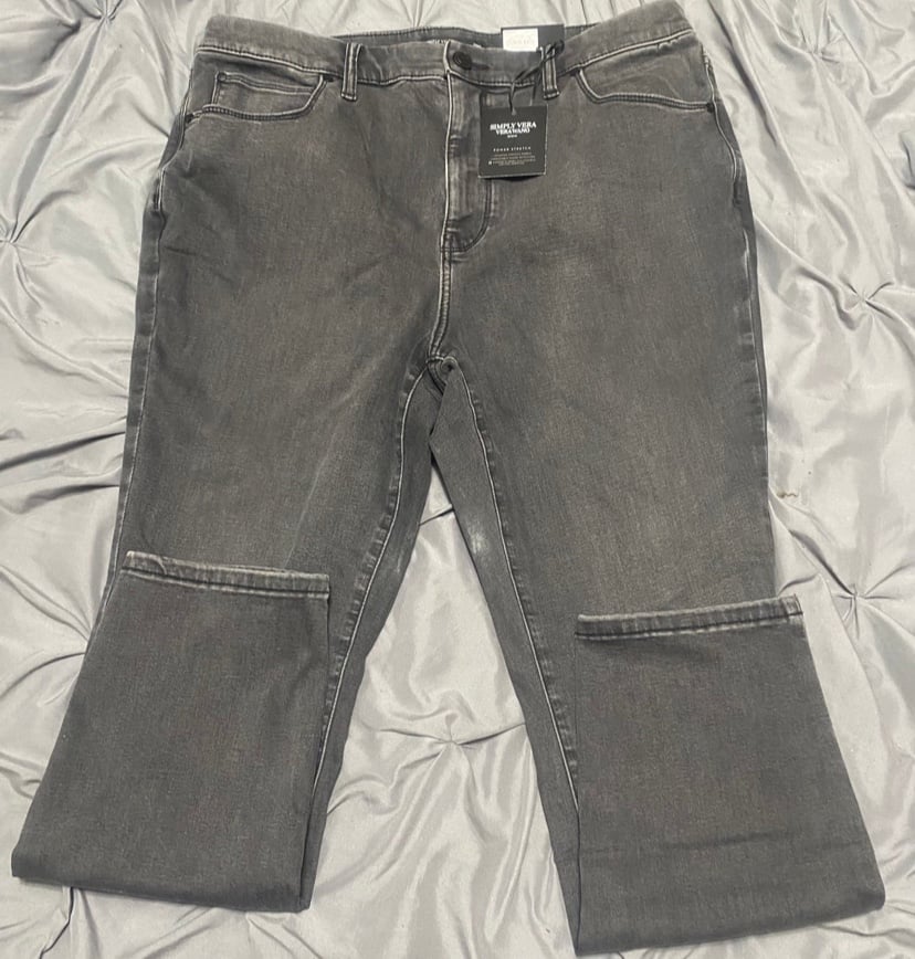 Women’s skinny jeans size 16W NWT