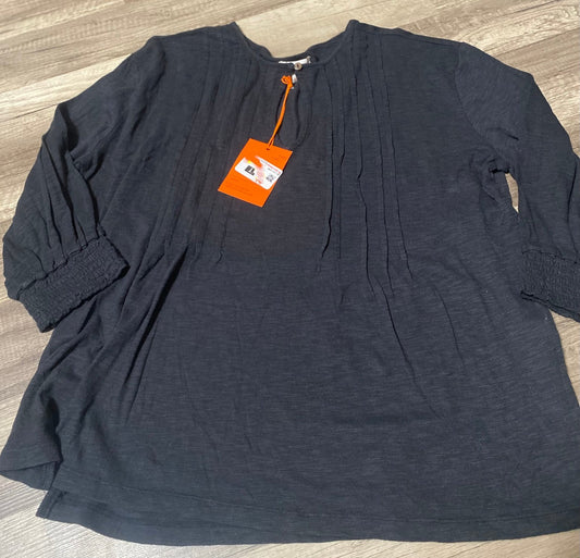 Black half sleeve top NWT size Medium