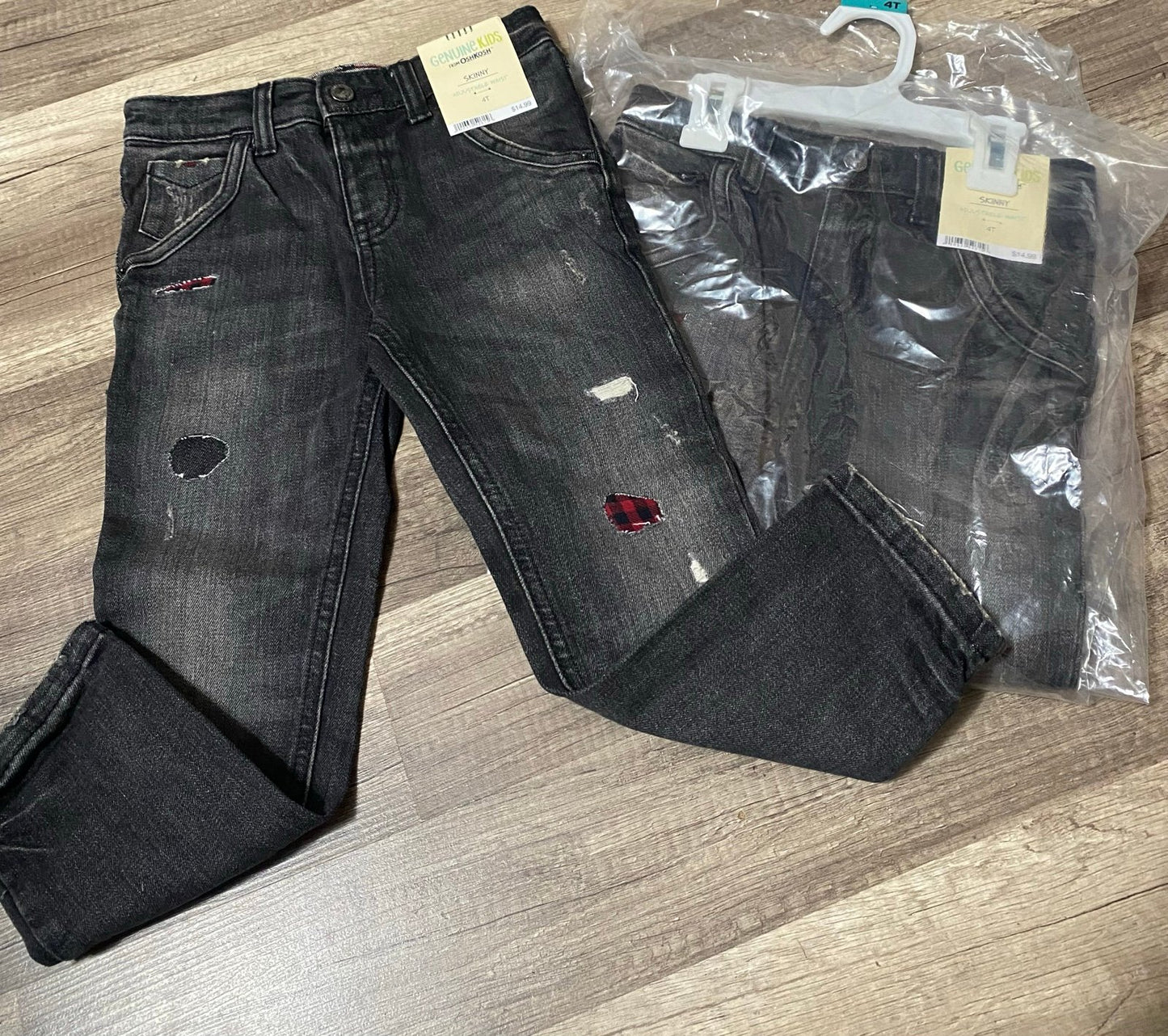 2 pairs of boys skinny jeans NWT size 4T