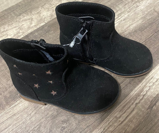 Little girls boots size 5 NWOT