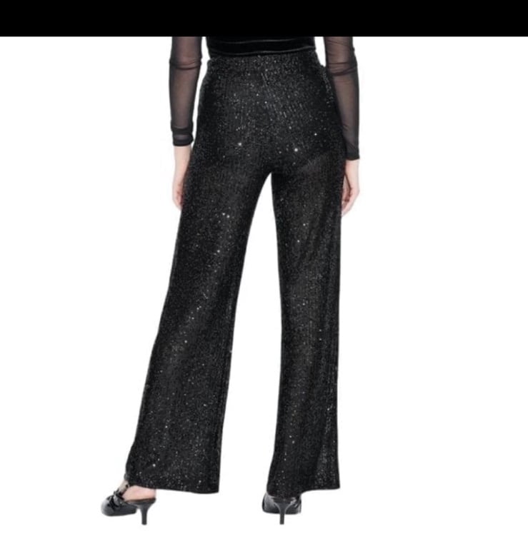 Super cute women’s pants sizes XS and Small NWT